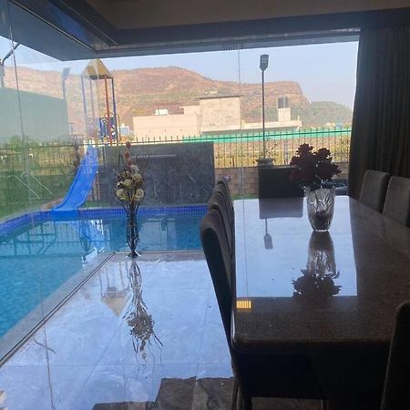 Mount Resorts Lonavala 5 Bhk Luxurious Villa With Private Pool And Full Size Cricket Football Turf Екстер'єр фото