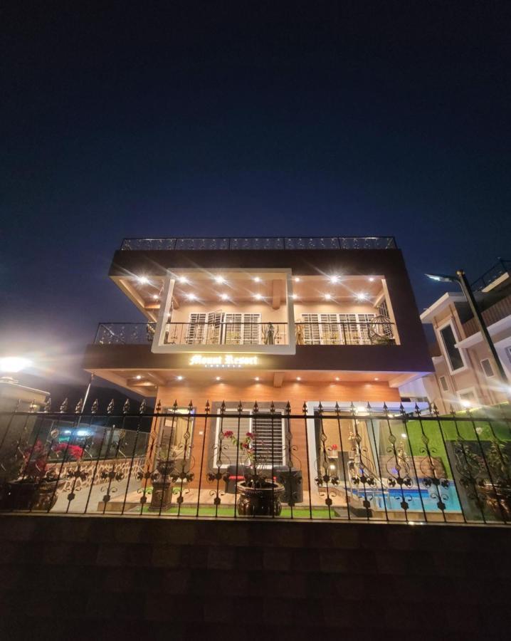 Mount Resorts Lonavala 5 Bhk Luxurious Villa With Private Pool And Full Size Cricket Football Turf Екстер'єр фото