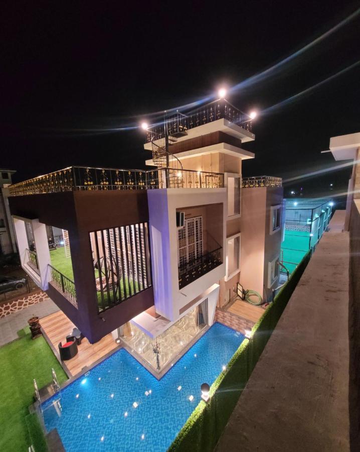 Mount Resorts Lonavala 5 Bhk Luxurious Villa With Private Pool And Full Size Cricket Football Turf Екстер'єр фото