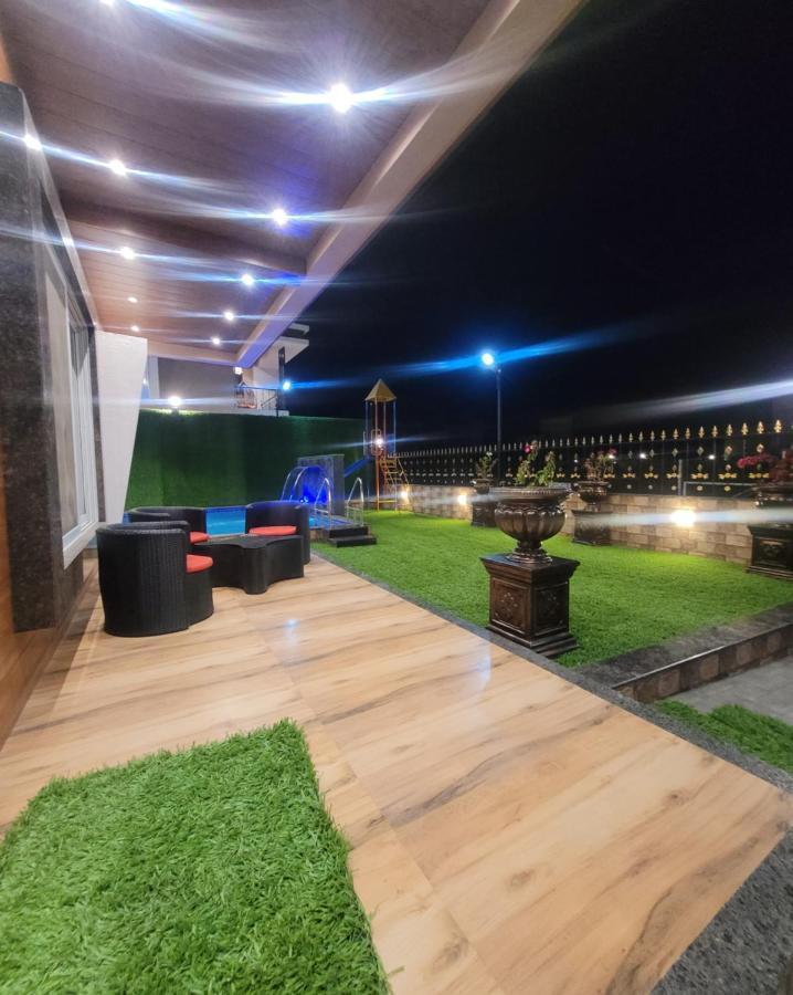Mount Resorts Lonavala 5 Bhk Luxurious Villa With Private Pool And Full Size Cricket Football Turf Екстер'єр фото