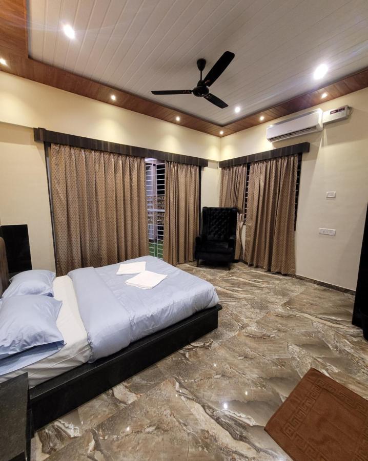 Mount Resorts Lonavala 5 Bhk Luxurious Villa With Private Pool And Full Size Cricket Football Turf Екстер'єр фото