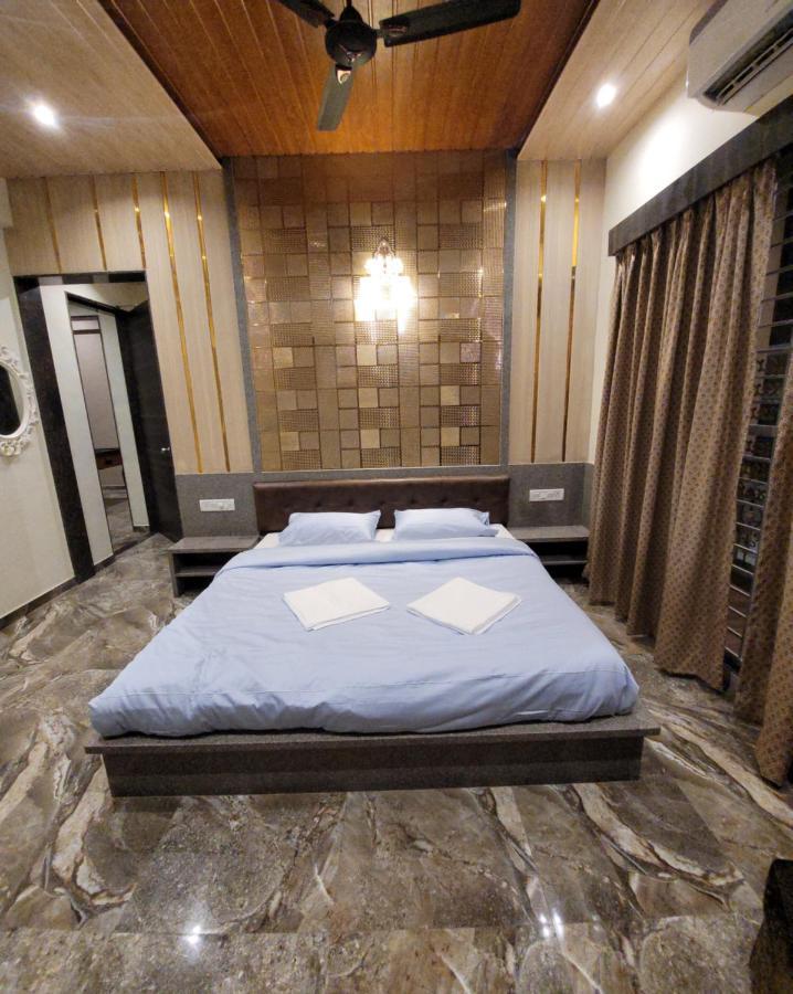 Mount Resorts Lonavala 5 Bhk Luxurious Villa With Private Pool And Full Size Cricket Football Turf Екстер'єр фото