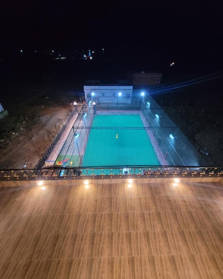 Mount Resorts Lonavala 5 Bhk Luxurious Villa With Private Pool And Full Size Cricket Football Turf Екстер'єр фото