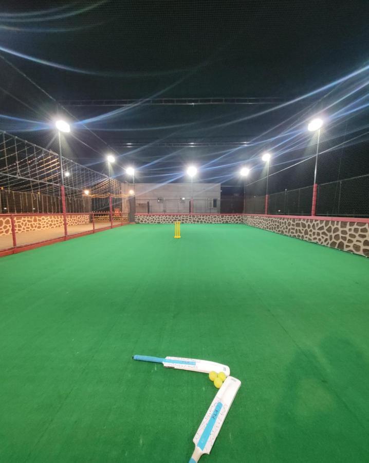 Mount Resorts Lonavala 5 Bhk Luxurious Villa With Private Pool And Full Size Cricket Football Turf Екстер'єр фото